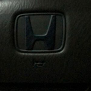 Meet your Posher, Glenda